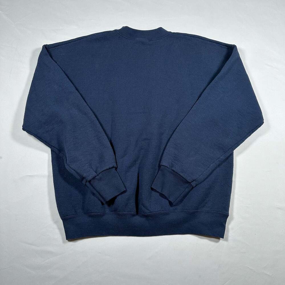 Fruit of the Loom Vintage New York Embroidered Crewneck Sweatshirt - Picture 2 of 7